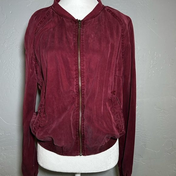 American Eagle Outfitters Jackets & Blazers - American Eagle Outfitters Deep Red Bomber Jacket burgundy size medium (c)